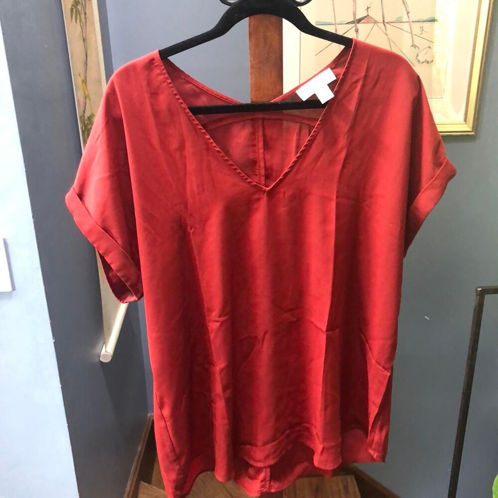 Forever 21+ V-Neck Short-Sleeved Tomato Red Blouse 1X